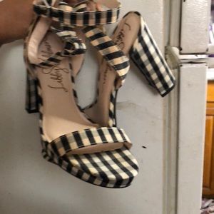 Preloved Libby Edelman platform sandals 8